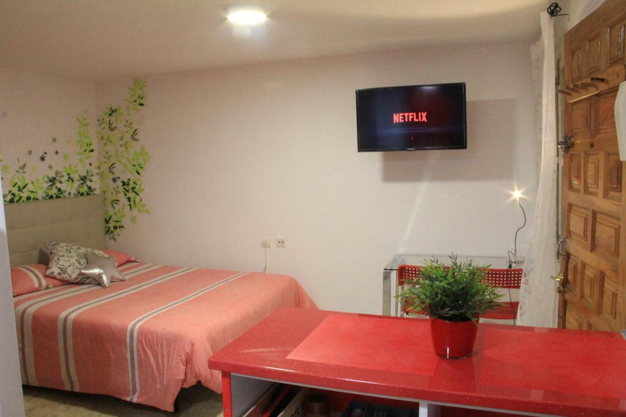 Santa Isabel Apartments, Madrid Centre エクステリア 写真