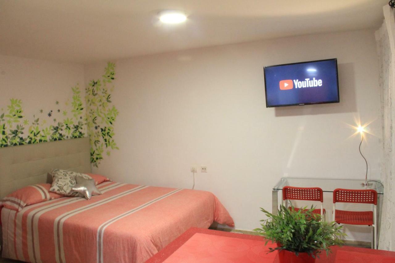 Santa Isabel Apartments, Madrid Centre エクステリア 写真